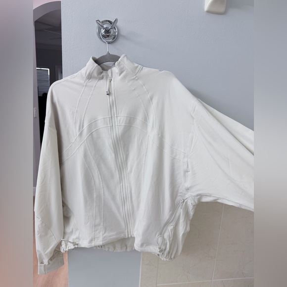 Lululemon Athletica Women's Define Relaxed Fit Luon Jacket - Picture 2 of 9